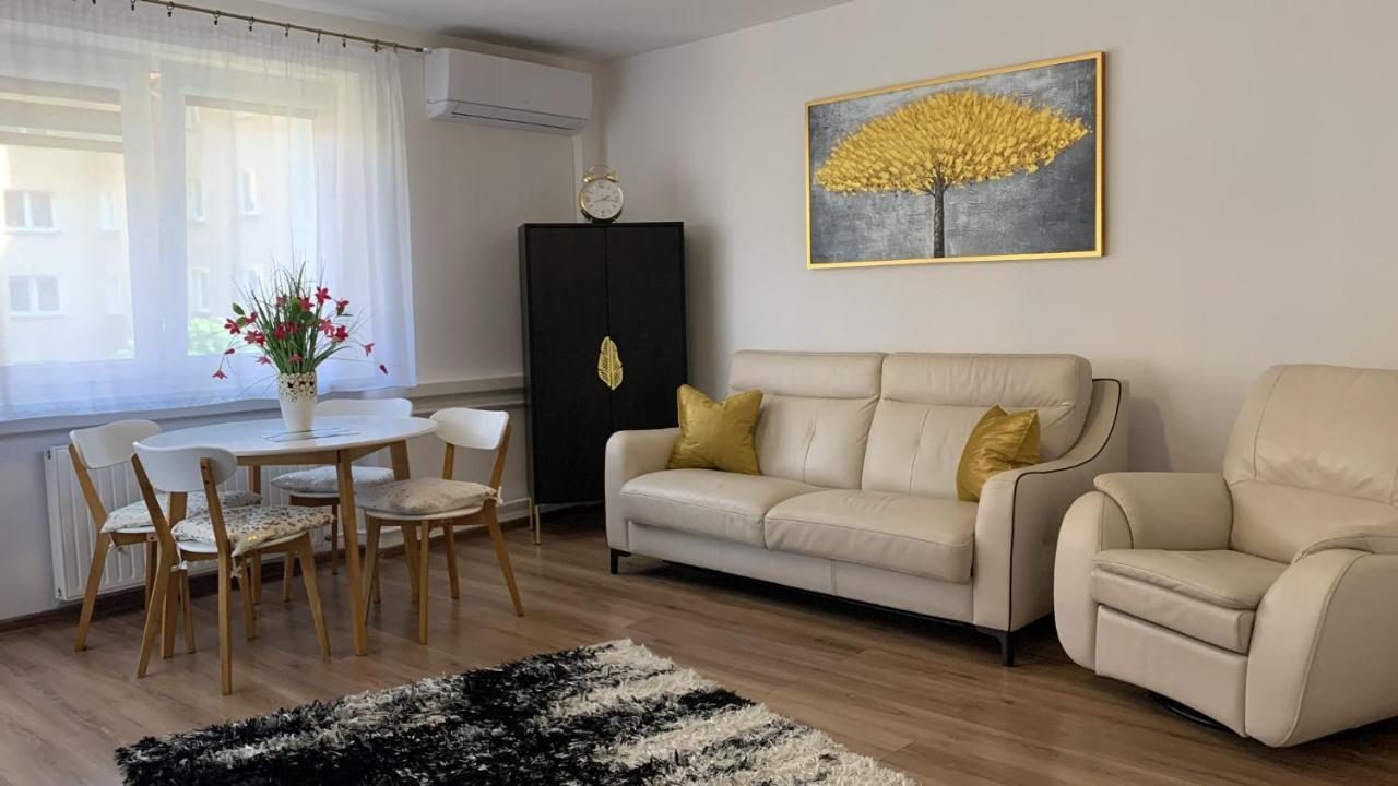 Golden Apartament Legionow Stary Toruń Exterior foto